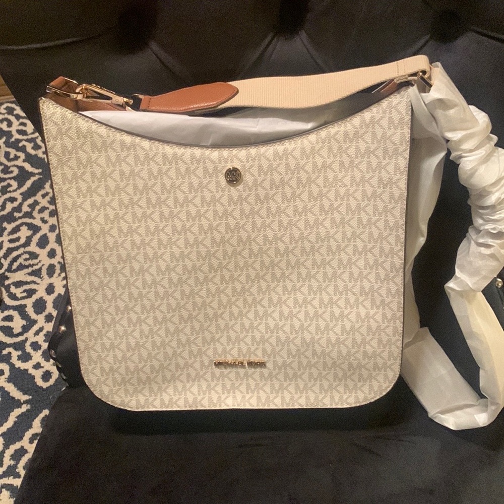 Large crossbody